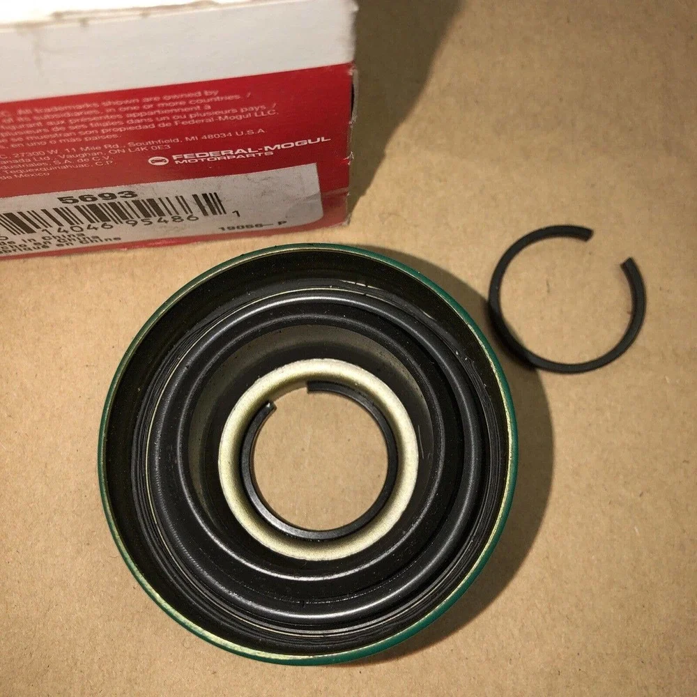 Automatic Transmission‎ Output Shaft Seal Kit-Auto Trans Output Shaft Seal Kit